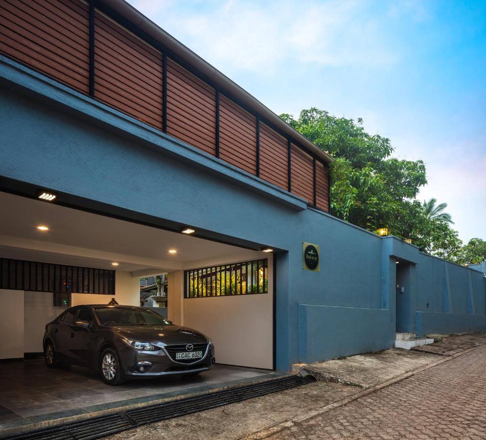 Ballarat Luxury Villa - Хикадува Екстериор снимка